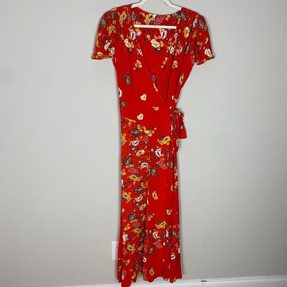 Free People Gorgeous Jess Wrap Dress Womens Small Red Floral Midi - Picture 2 of 12